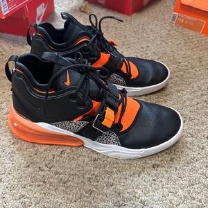 Nike Air Force 270 size 12.5